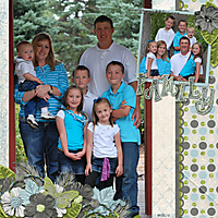 Family-Picture-2013-med.jpg